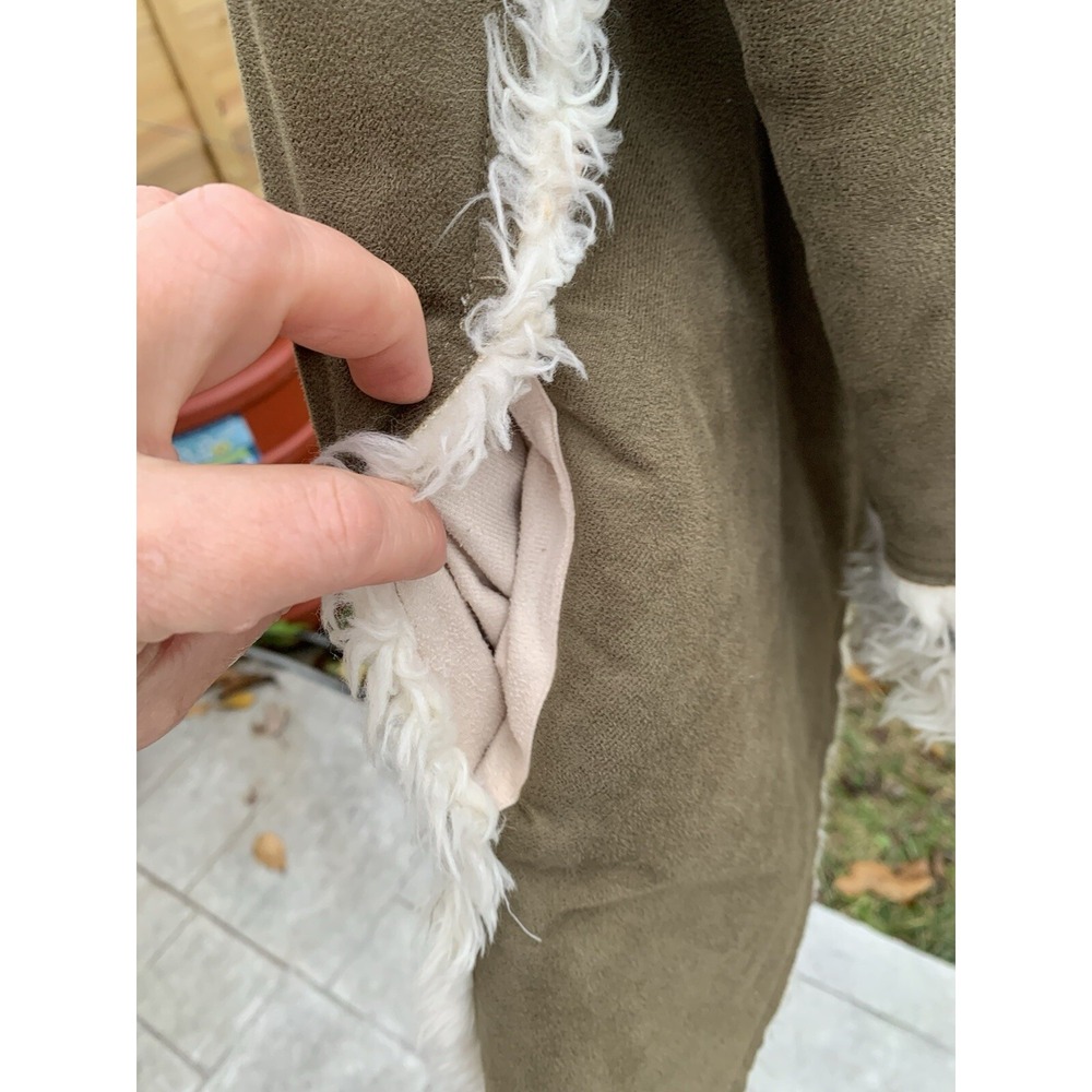 UNIF Chelsea Shearling Coat Women small Olive Faux Fur Open Front penny lane Y2K - Picture 14 of 16